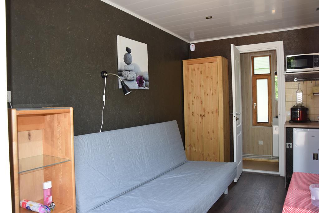 Melluzi Cottage Jurmala Exterior photo